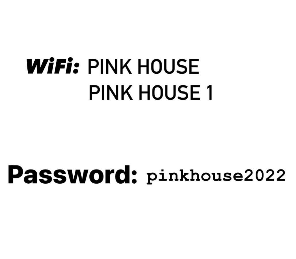 Pink House Apartments Jagodina Eksteriør bilde